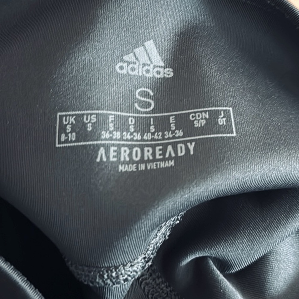 Adidas Aeroready 3 Stripe Leggings in Dark Charcoal Size Small - Picture 2 of 4